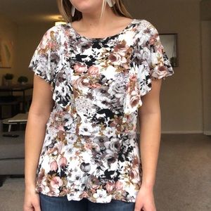 Floral flounce top